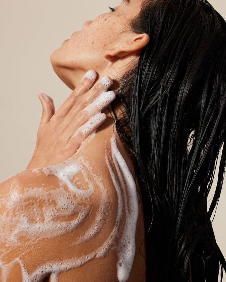 Body Wash, Peppermint & Dark Cedar